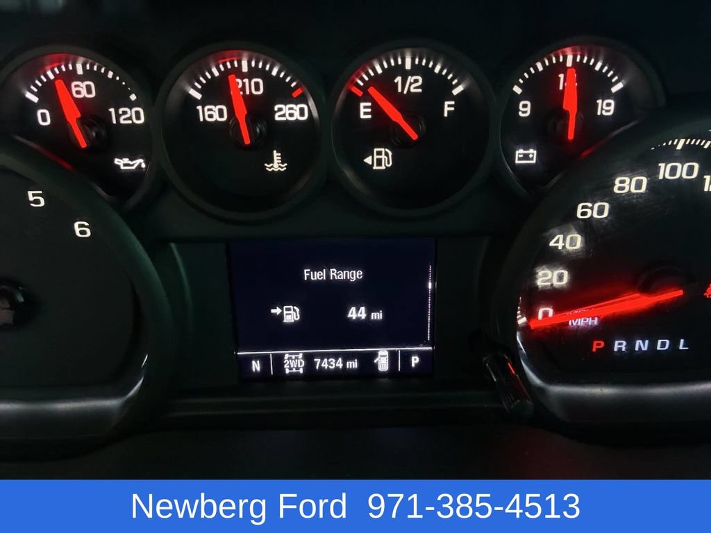 Used 2024 Chevrolet Silverado 1500 W/T w/ Z71 Off-Road Package AWD/4WD image 16