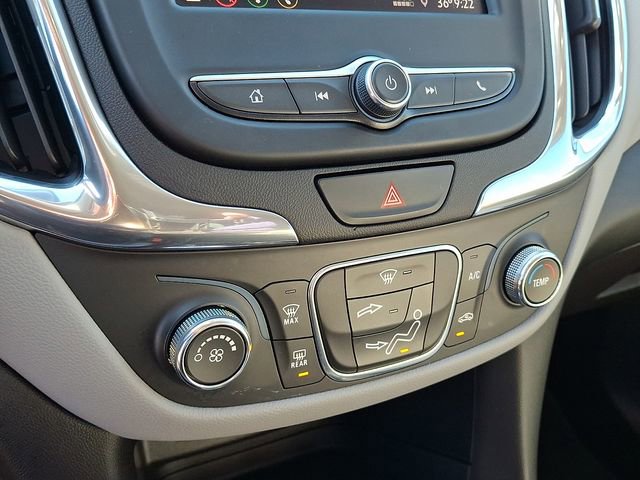 Used 2020 Chevrolet Equinox LS image 12