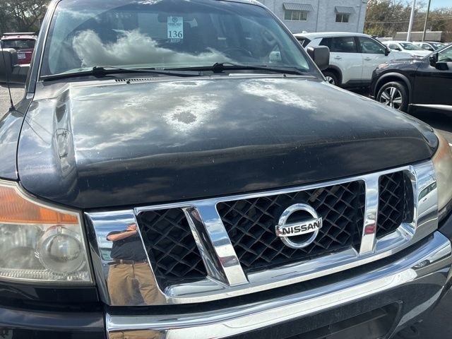 Used 2015 Nissan Titan SV w/ SV Value Truck Package image 2