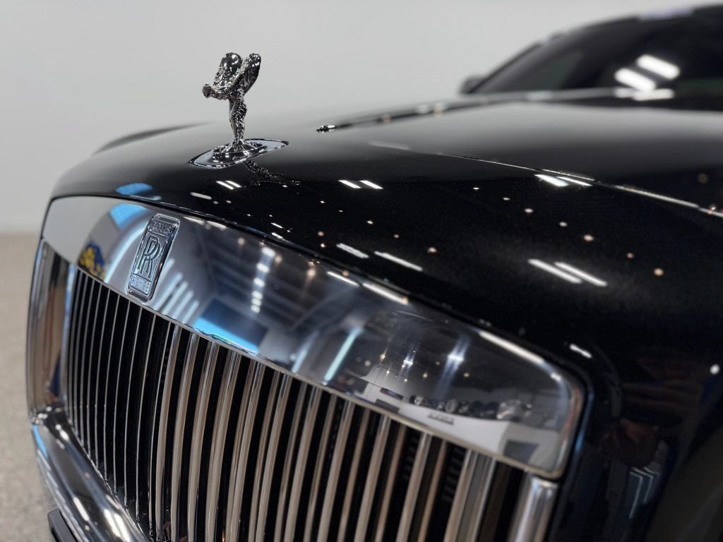 Used 2017 Rolls-Royce Ghost RWD image 6