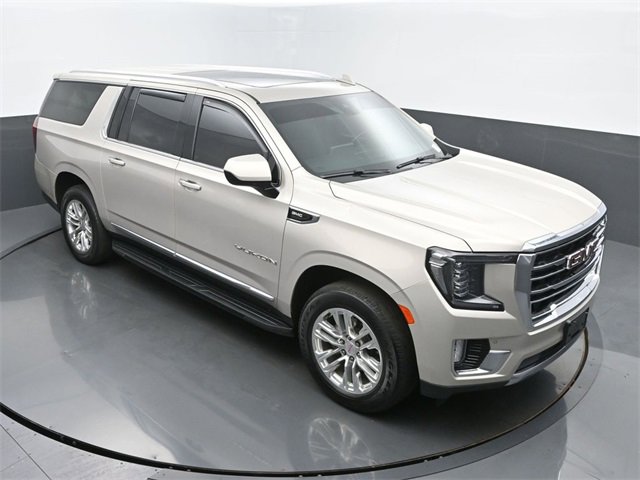 Used 2023 GMC Yukon XL SLT image 46