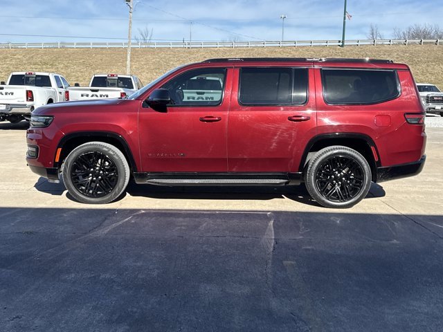 Used 2023 Jeep Wagoneer Series II image 14