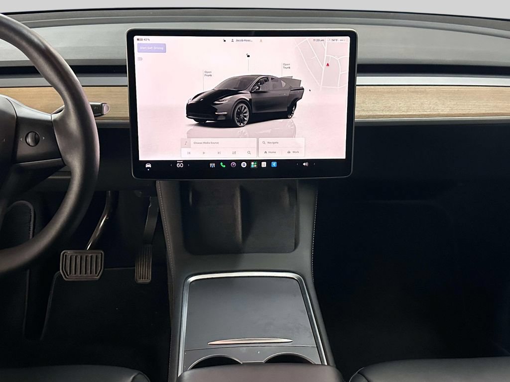 Used 2023 Tesla Model Y Long Range AWD/4WD image 29