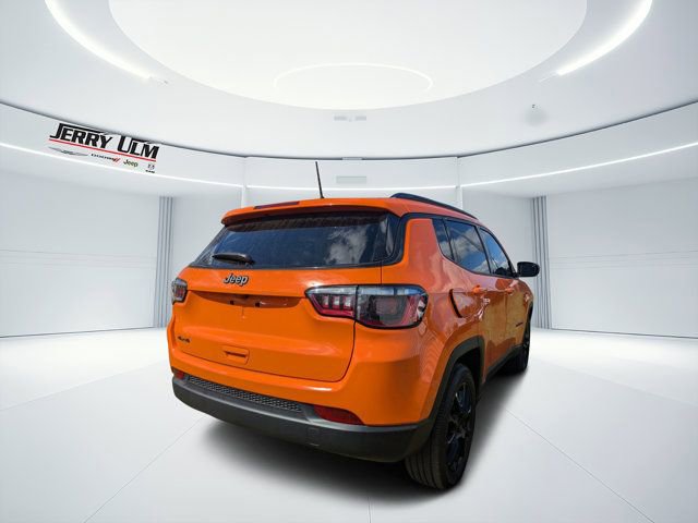 New 2026 Jeep Compass Latitude image 3