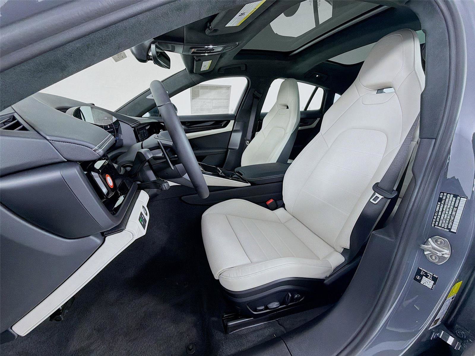 New 2026 Porsche Panamera Turbo AWD/4WD image 5