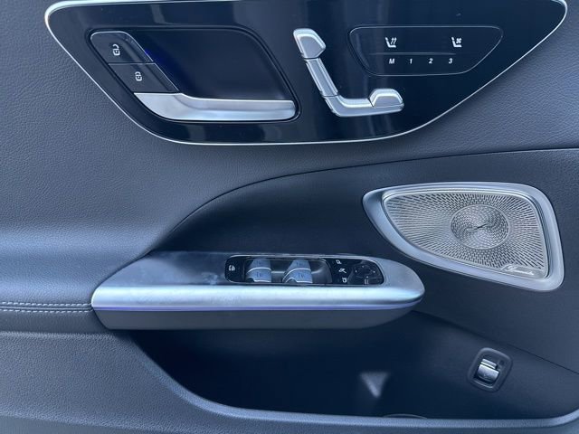 New 2026 Mercedes-Benz C 300 4MATIC Sedan image 16