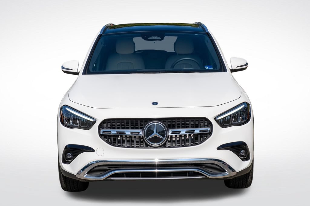 Used 2026 Mercedes-Benz GLA 250 w/ Sun & Sound Package image 11