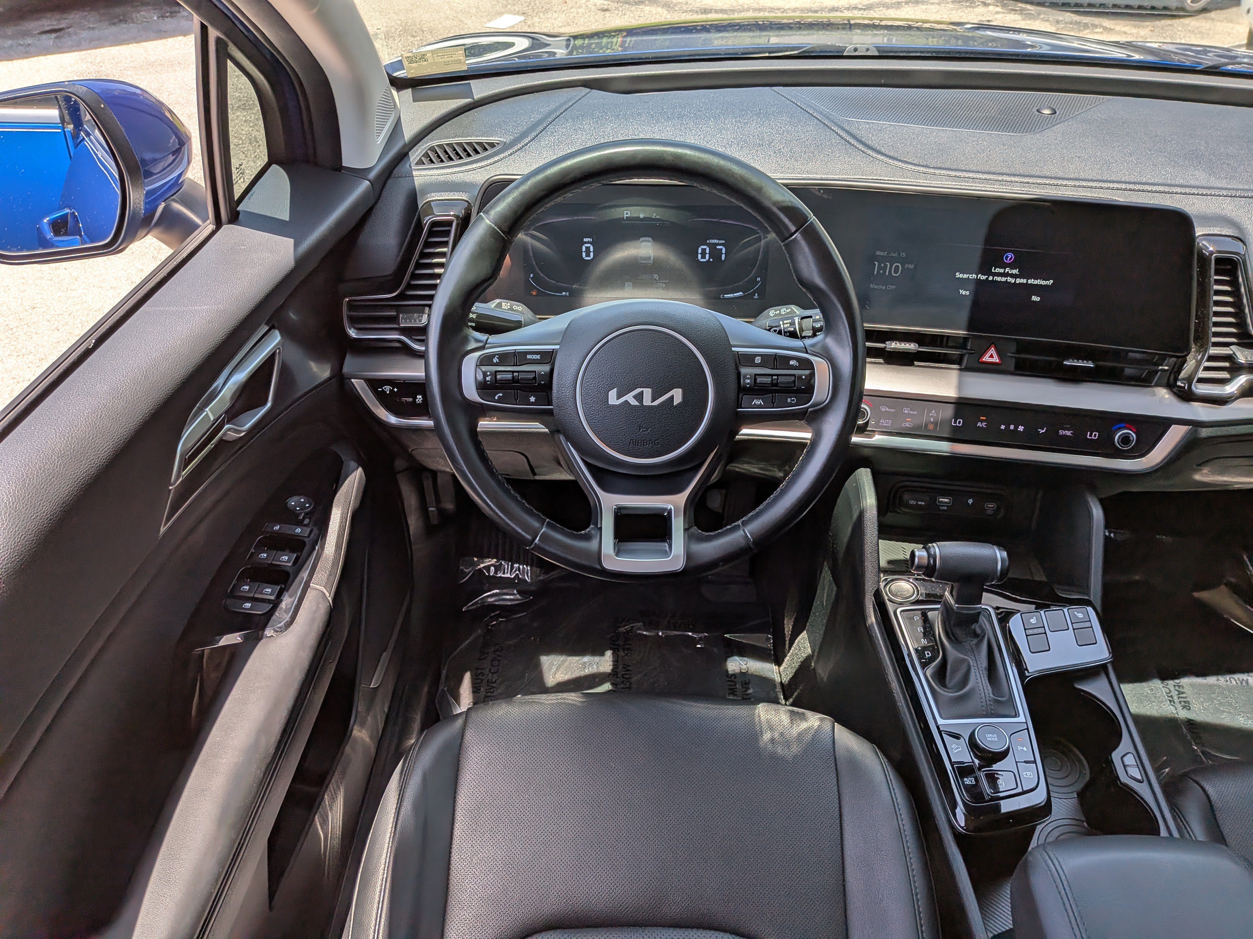 Used 2023 Kia Sportage EX FWD image 17