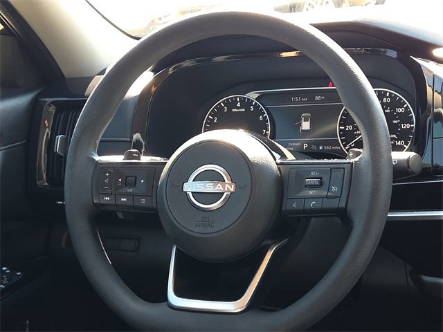 Used 2022 Nissan Pathfinder S image 12