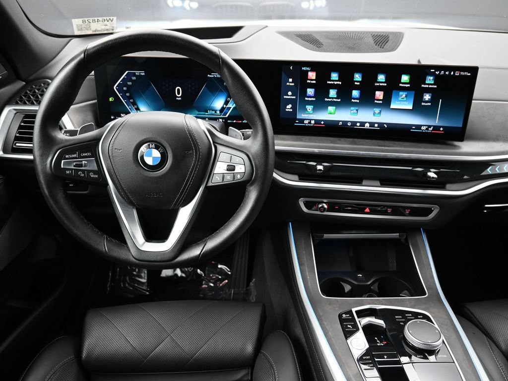 Used 2024 BMW X5 xDrive40i w/ Premium Package AWD/4WD image 7