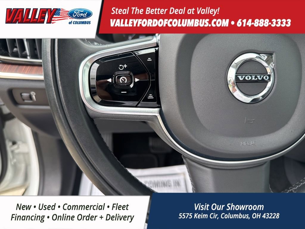 Used 2021 Volvo S60 T6 Momentum image 17