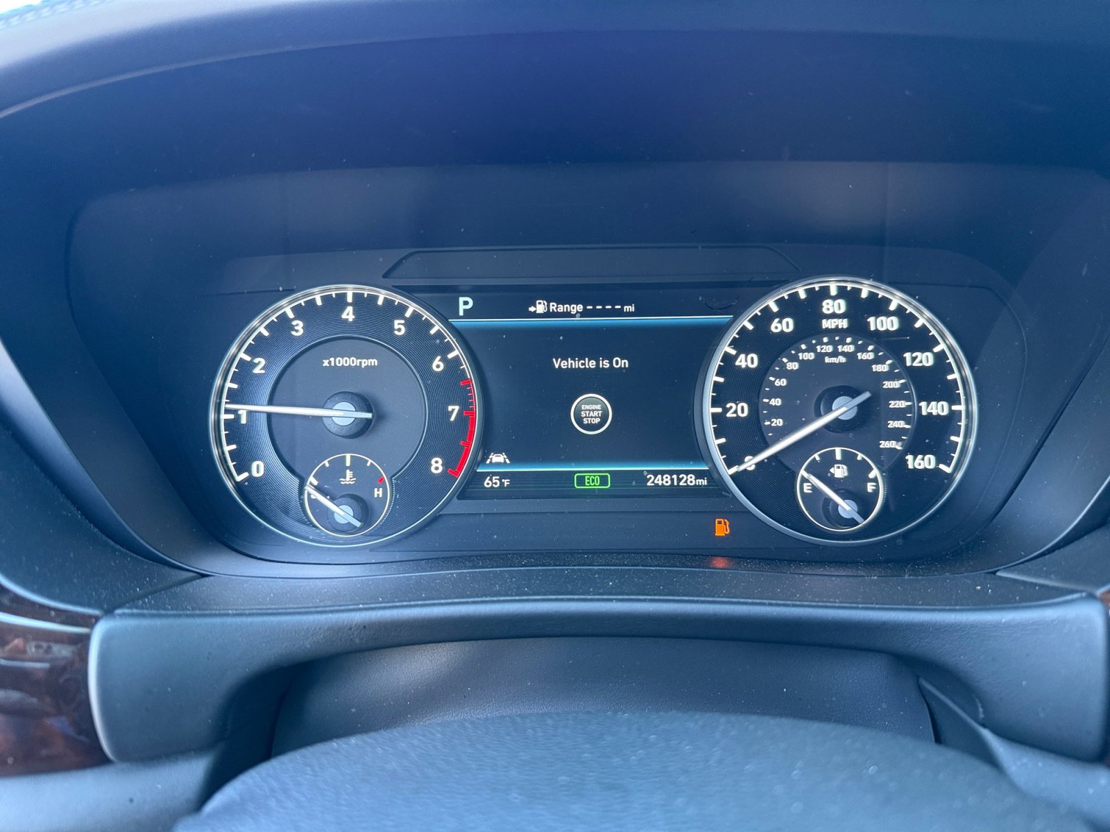 Used 2019 Genesis G90 5.0 Ultimate image 11