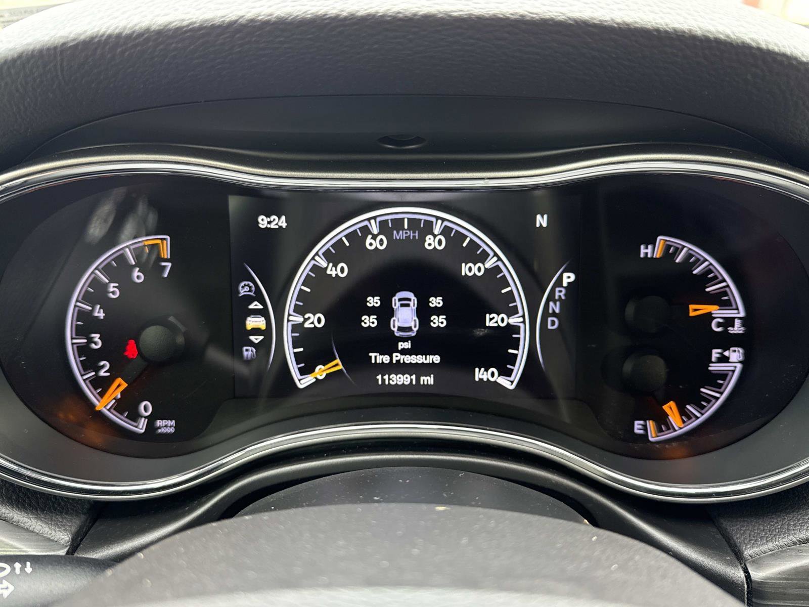 Used 2019 Jeep Grand Cherokee Altitude image 11