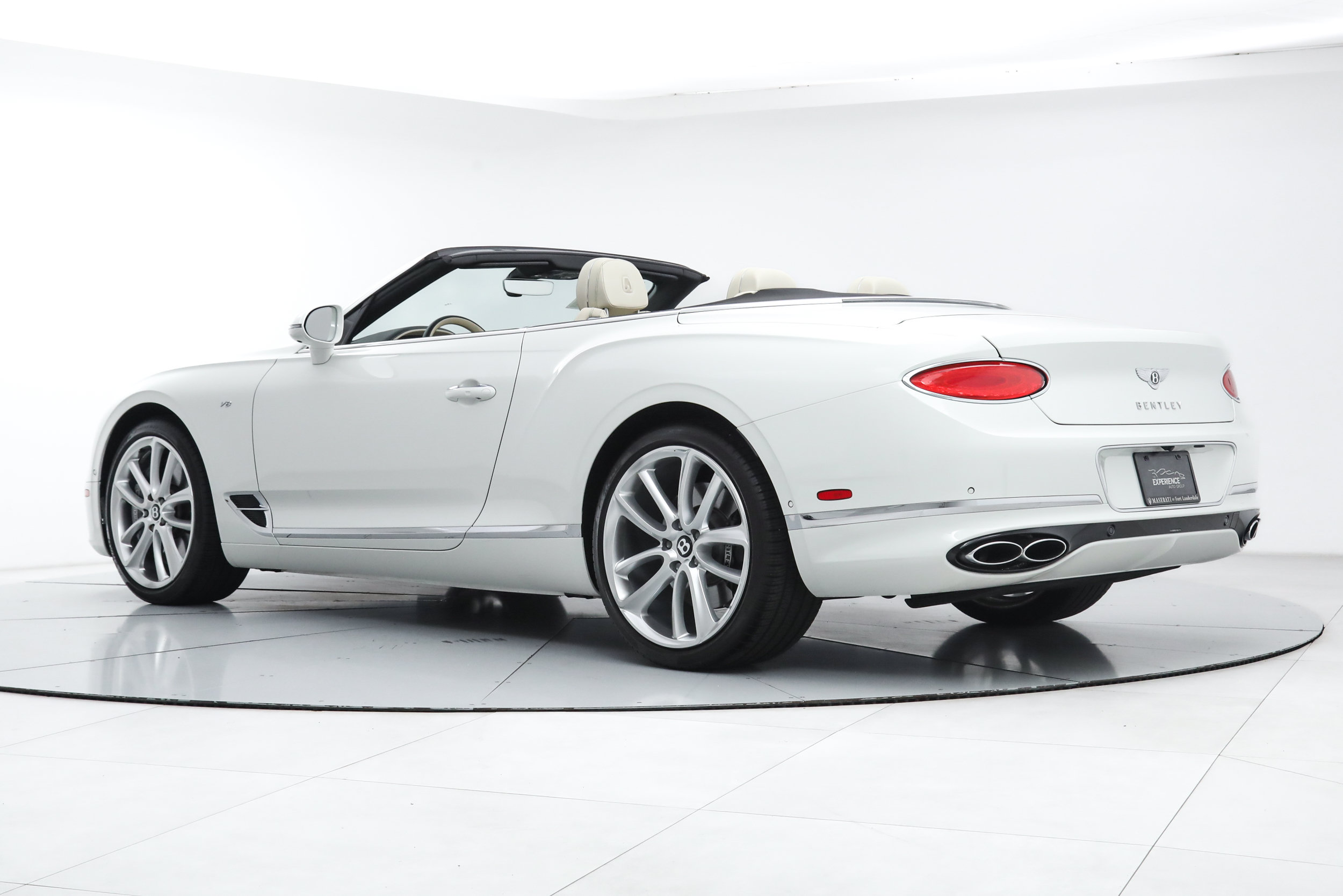 Used 2022 Bentley Continental GT AWD/4WD image 4