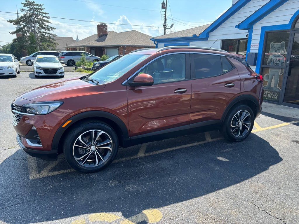Used 2020 Buick Encore GX Select FWD image 1