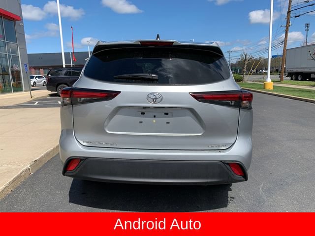 Certified 2025 Toyota Highlander LE AWD/4WD video 4