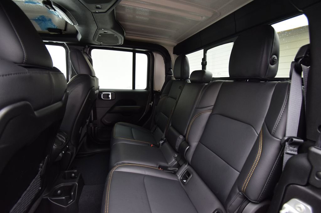 New 2026 Jeep Gladiator Sport image 37