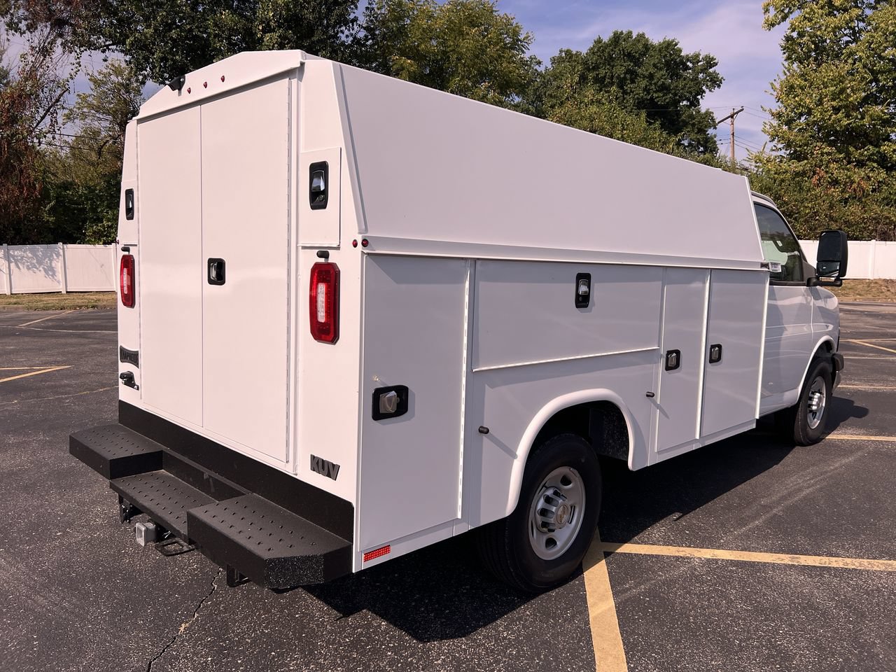 New 2025 Chevrolet Express 3500 w/ Power Convenience Package RWD image 47