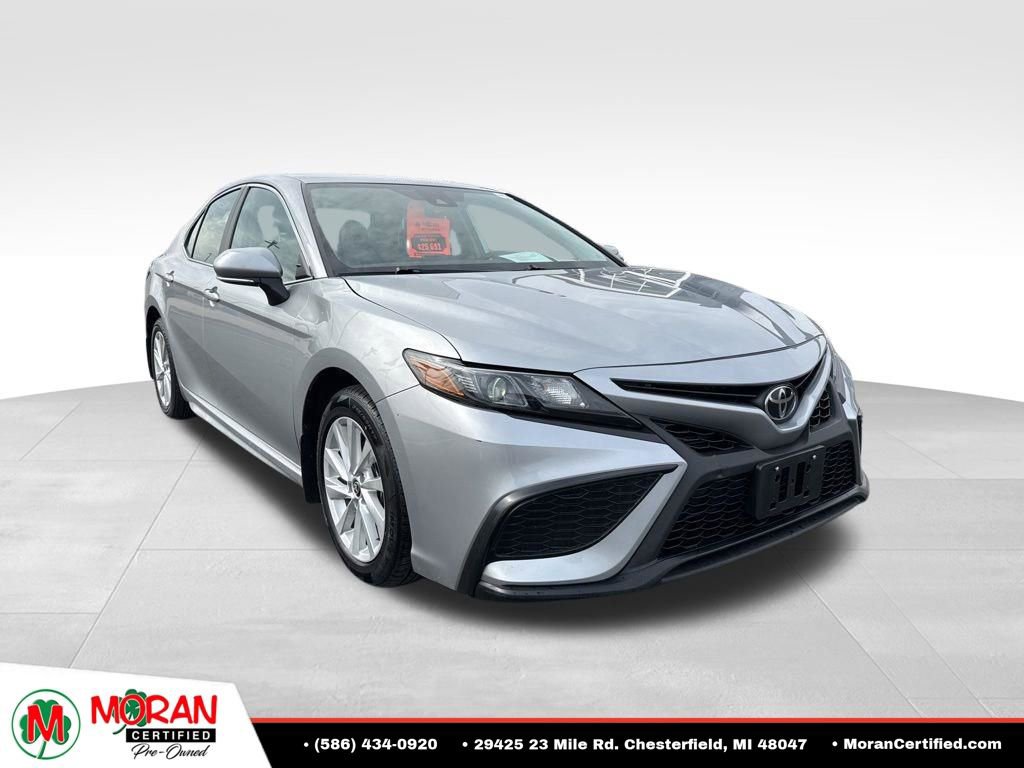 Used 2024 Toyota Camry SE FWD image 8