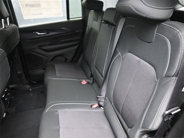 New 2025 Jeep Grand Cherokee Laredo X w/ Luxury Tech Group I image 16