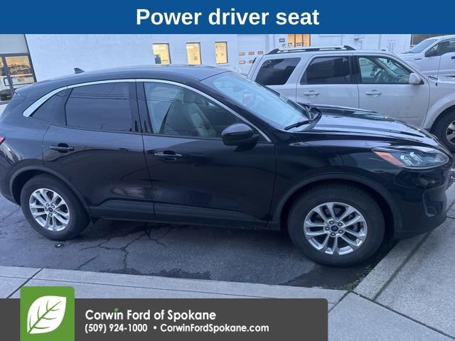 Used 2020 Ford Escape SE image 7