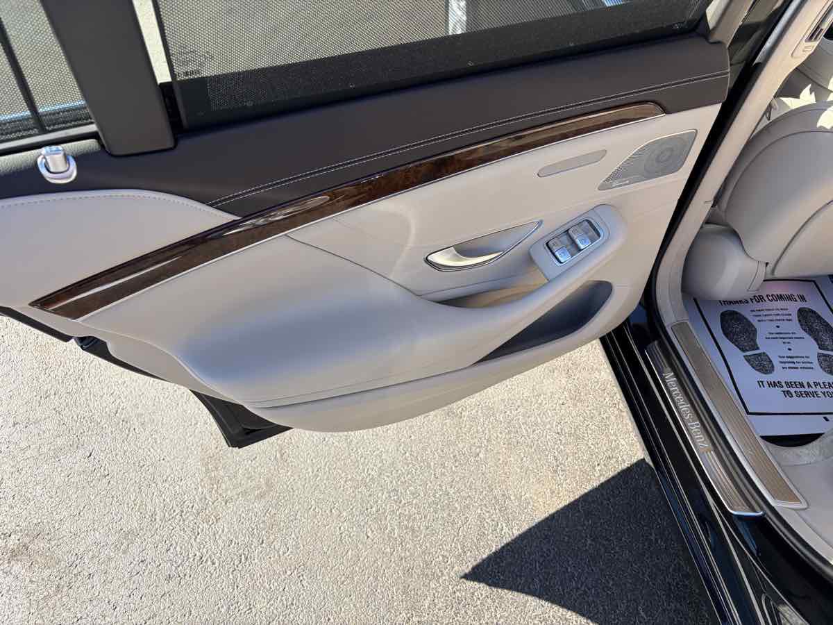 Used 2017 Mercedes-Benz S 550 4MATIC Sedan image 17