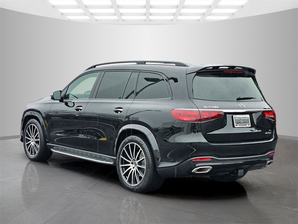 New 2026 Mercedes-Benz GLS 580 4MATIC image 4