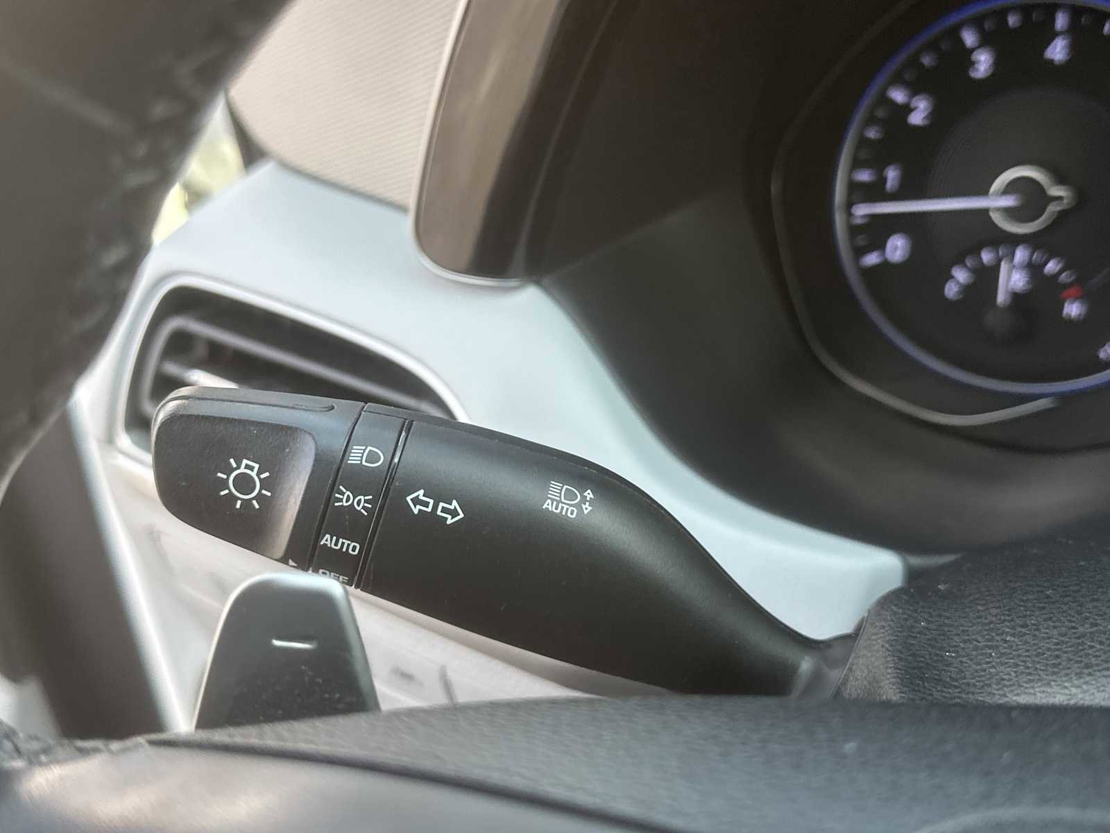 Certified 2022 Hyundai Palisade SEL w/ 8P Bench Seat Package image 23