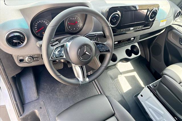 New 2026 Mercedes-Benz Sprinter 2500 image 9