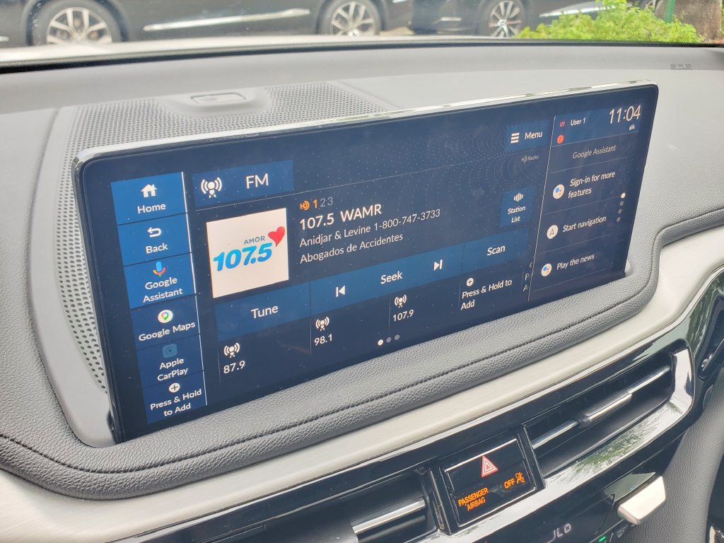 Used 2025 Acura MDX FWD image 30
