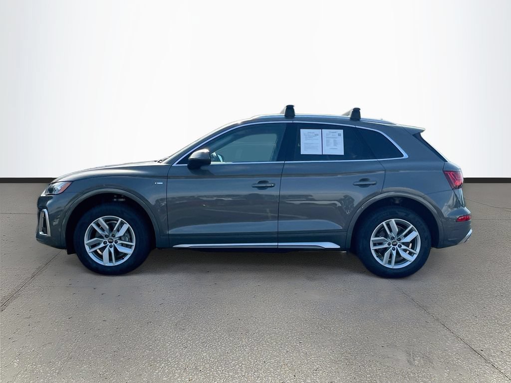 Used 2023 Audi Q5 2.0T Premium w/ Convenience Package AWD/4WD image 4