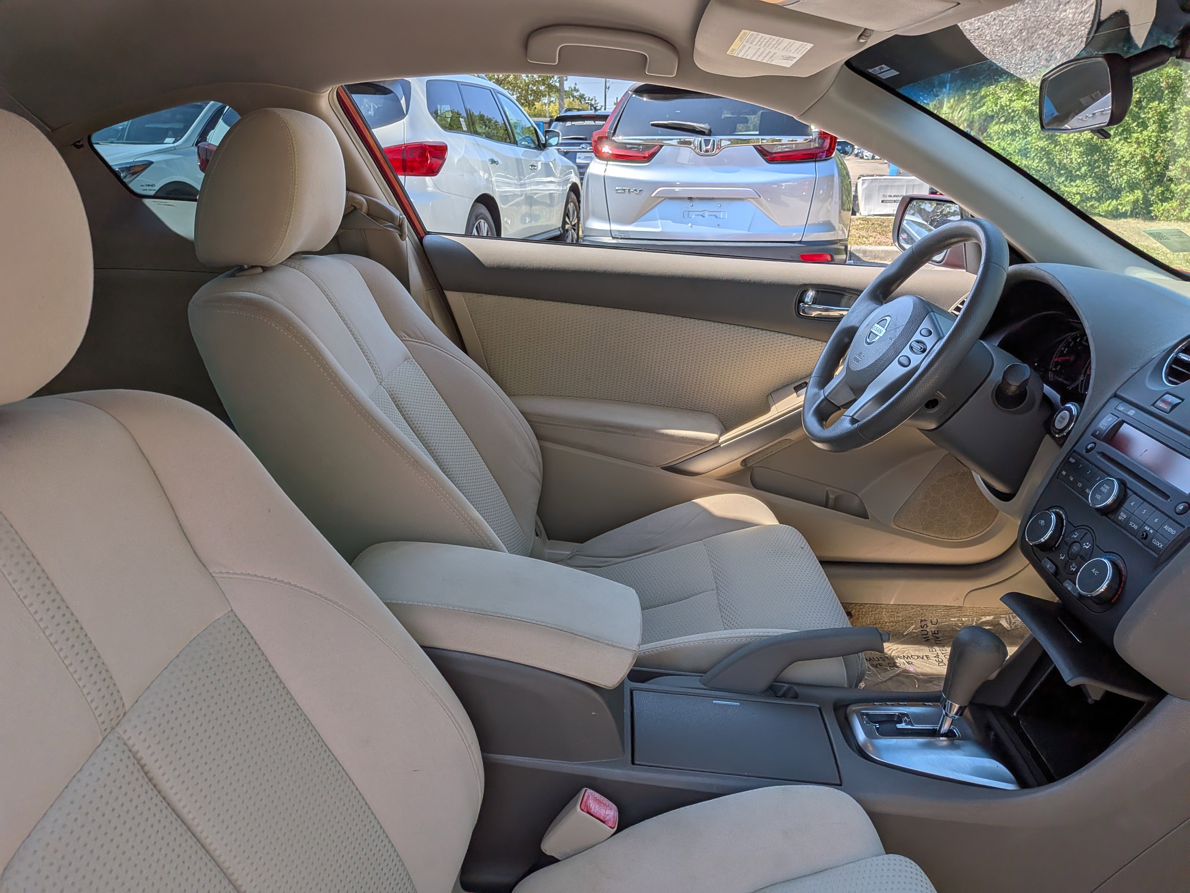 Used 2010 Nissan Altima 2.5 S FWD image 15