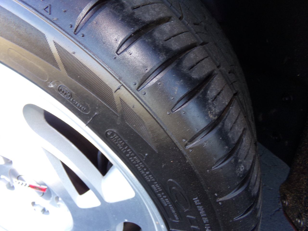 Used 1990 Chevrolet Corvette Convertible image 10