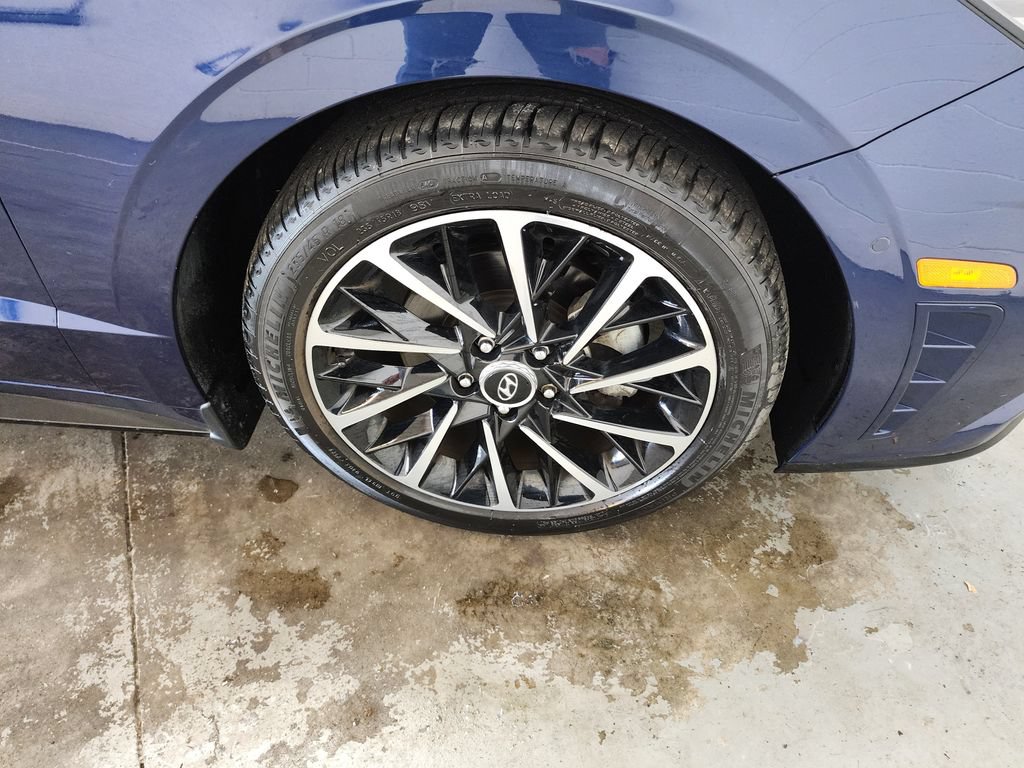 Used 2021 Hyundai Sonata Limited FWD image 39