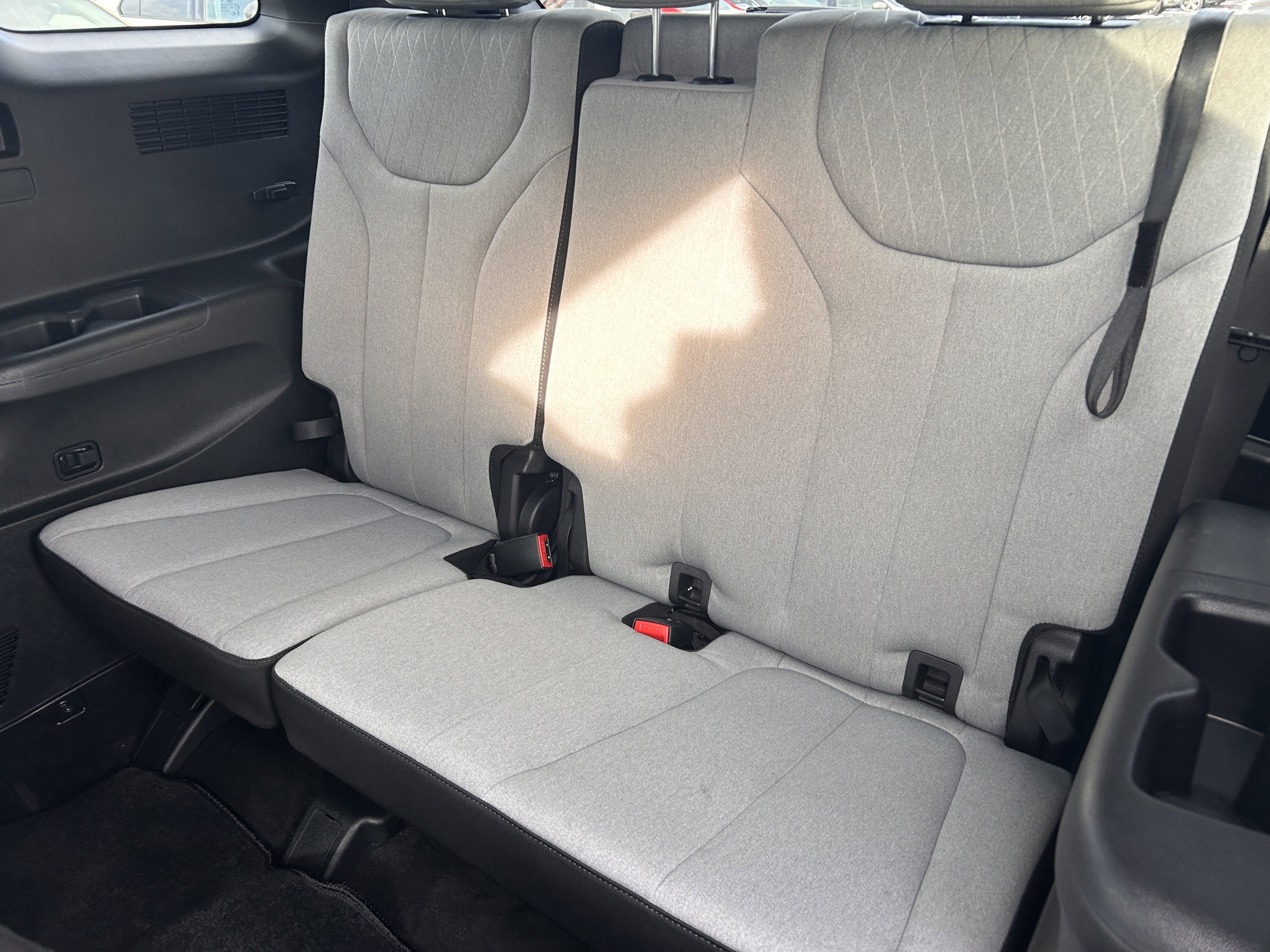 Used 2022 Hyundai Palisade SEL w/ Convenience Package image 25