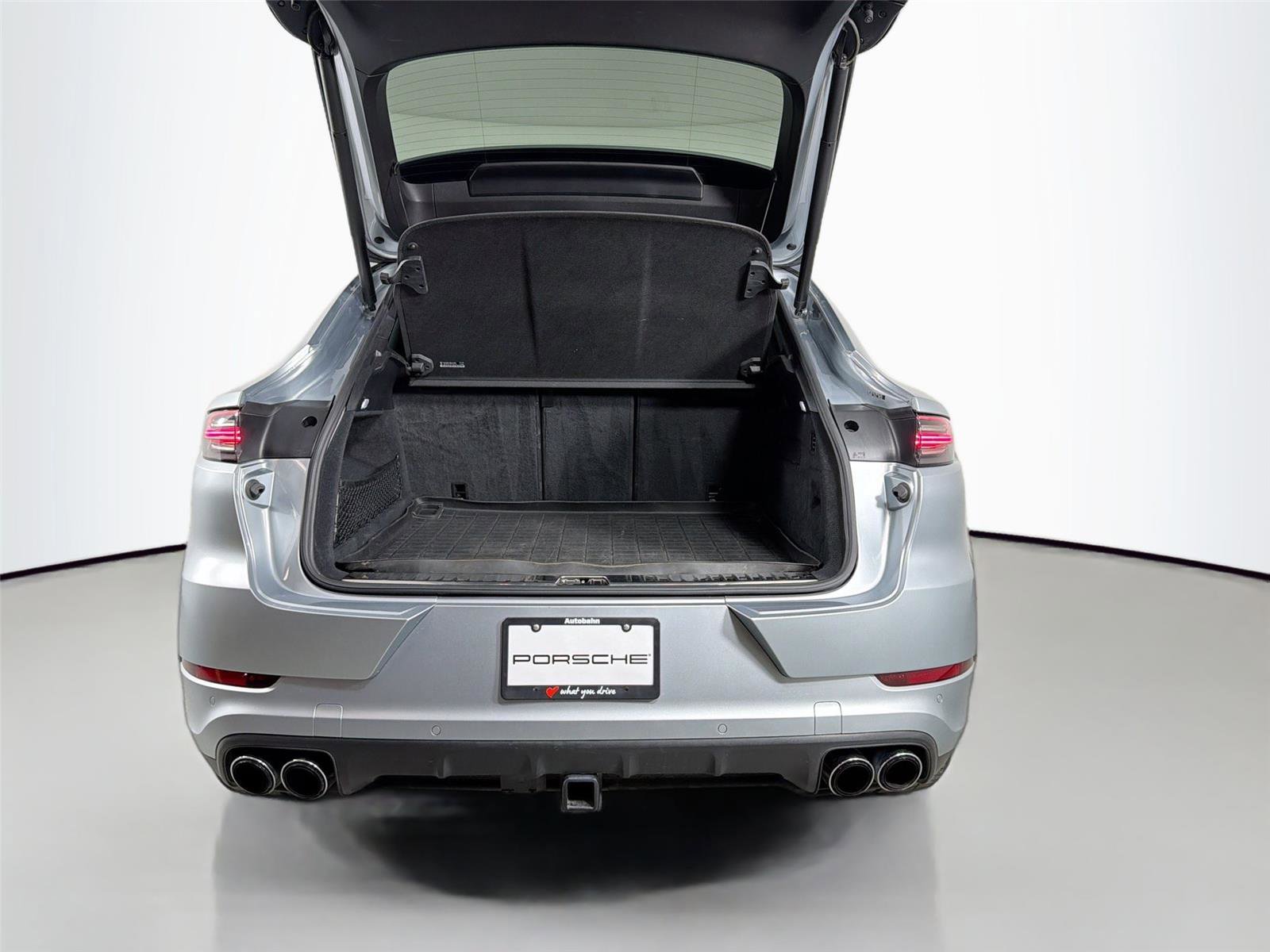 Certified 2021 Porsche Cayenne Turbo AWD/4WD image 36