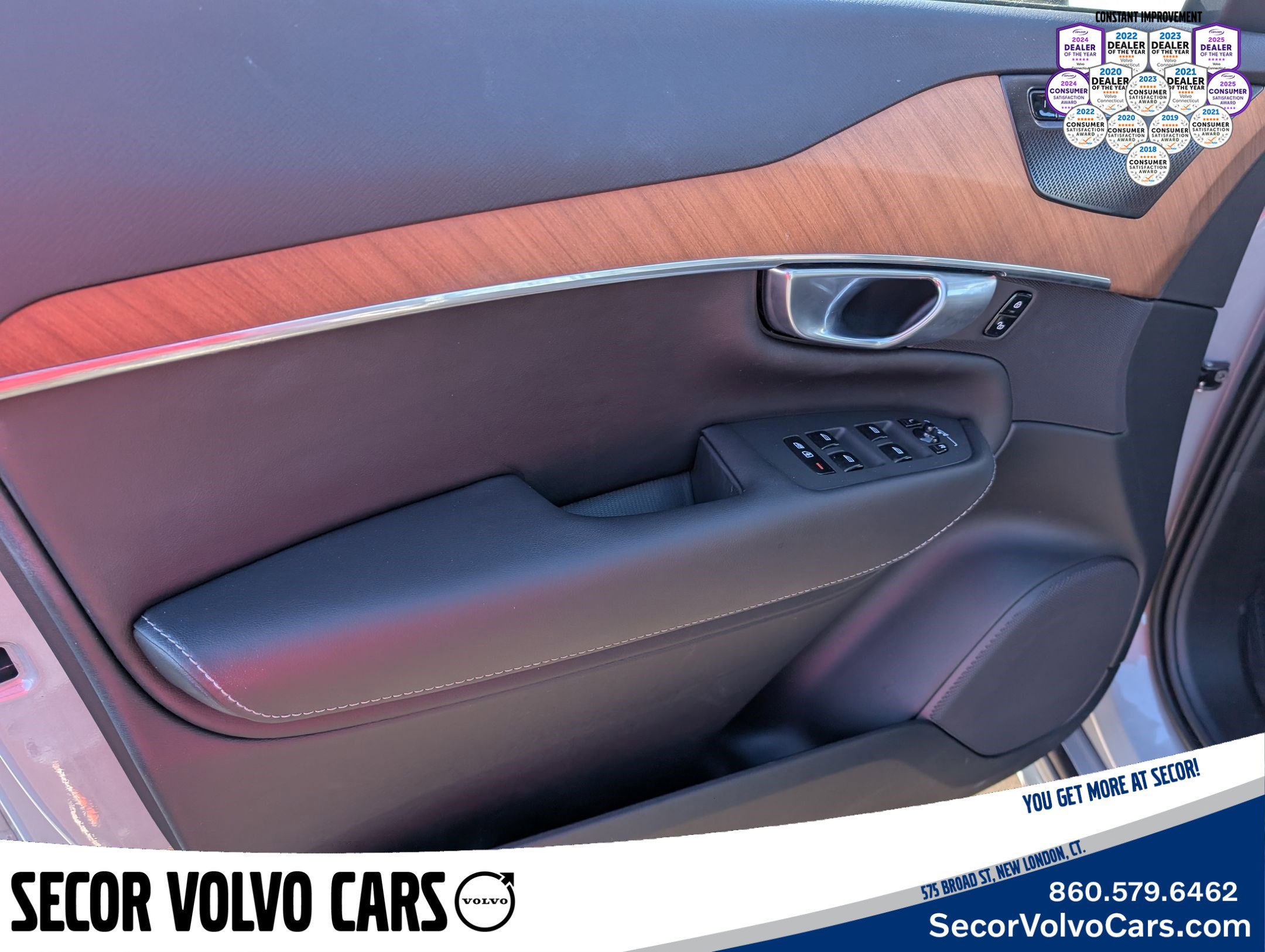 Certified 2024 Volvo XC90 T8 Plus w/ Protection Package Premier image 7