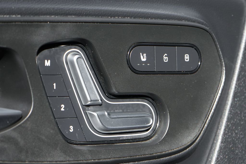 Used 2024 Mercedes-Benz Sprinter 144 Cargo image 20