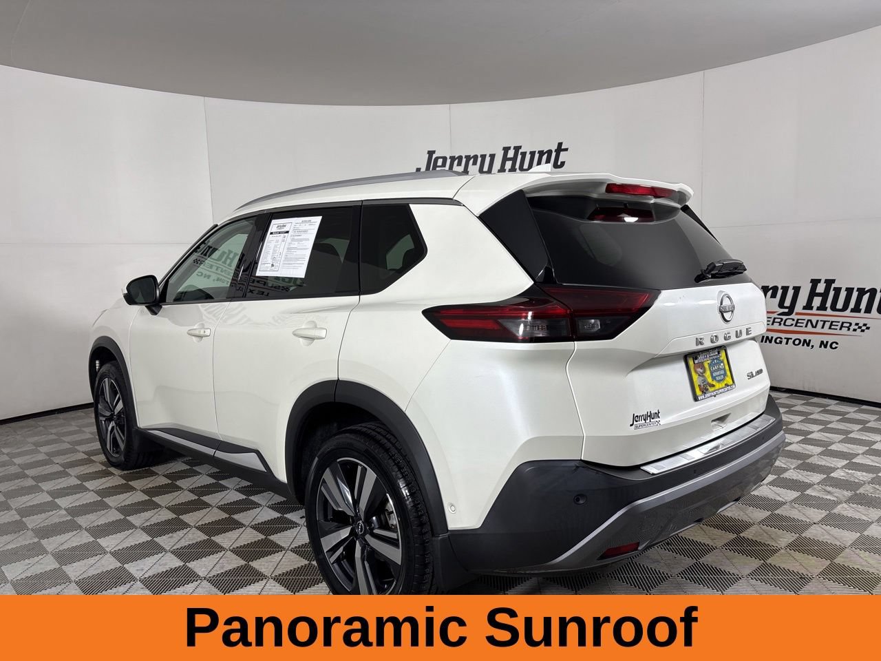 Used 2023 Nissan Rogue SL w/ SL Premium Package AWD/4WD image 7