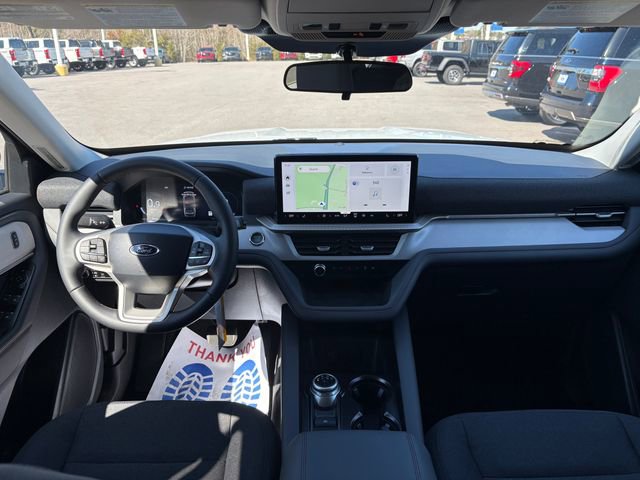 New 2026 Ford Explorer Active RWD image 12