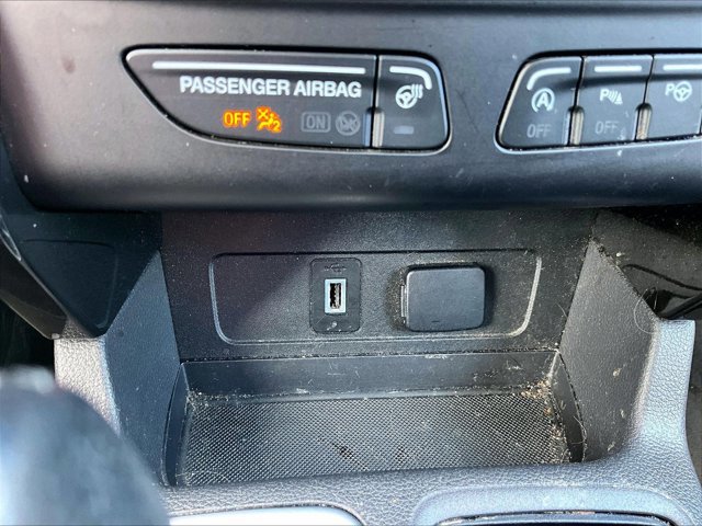 Used 2019 Ford Escape Titanium FWD image 26