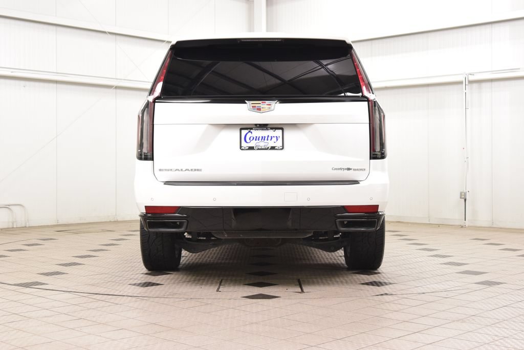 Used 2023 Cadillac Escalade ESV Sport Platinum w/ Heavy-Duty Trailer Package AWD/4WD image 7