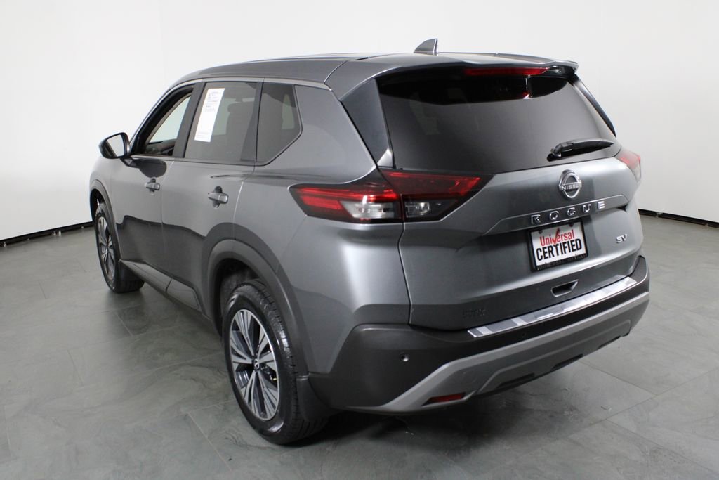 Certified 2023 Nissan Rogue SV image 4