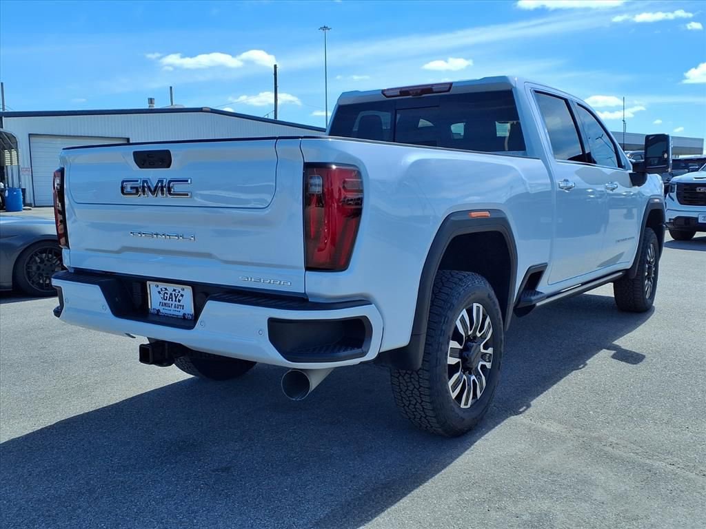 New 2026 GMC Sierra 2500 Denali Ultimate image 4