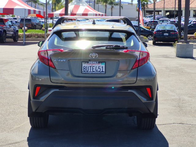 Used 2021 Toyota C-HR FWD image 5