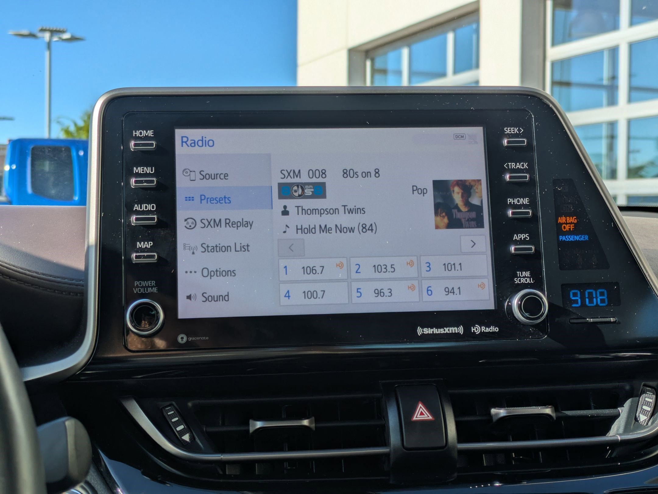 Used 2019 Toyota C-HR Limited FWD image 24