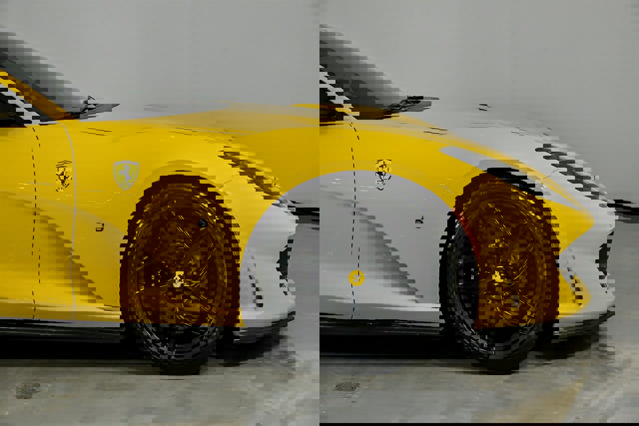 Used 2019 Ferrari 812 Superfast image 15