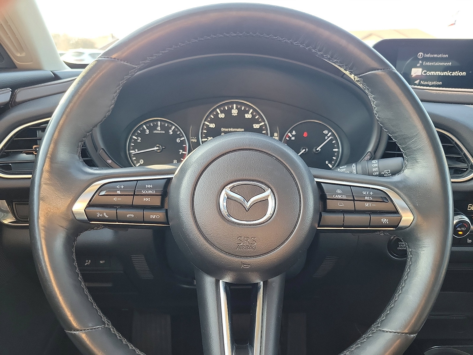 Used 2024 MAZDA CX-30 AWD 2.5 S w/ Premium Package image 19