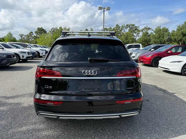 Used 2023 Audi Q5 2.0T Premium w/ Convenience Package AWD/4WD image 13