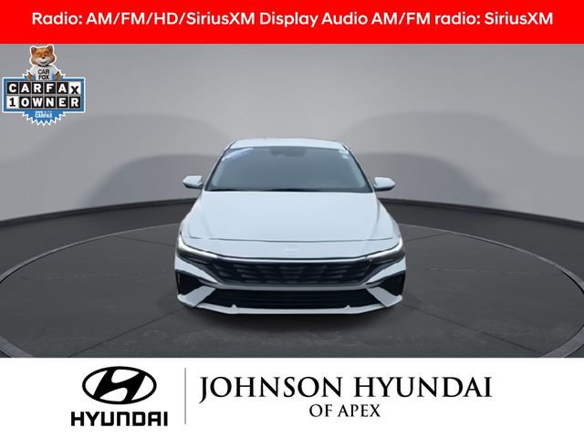 Certified 2024 Hyundai Elantra SEL image 3